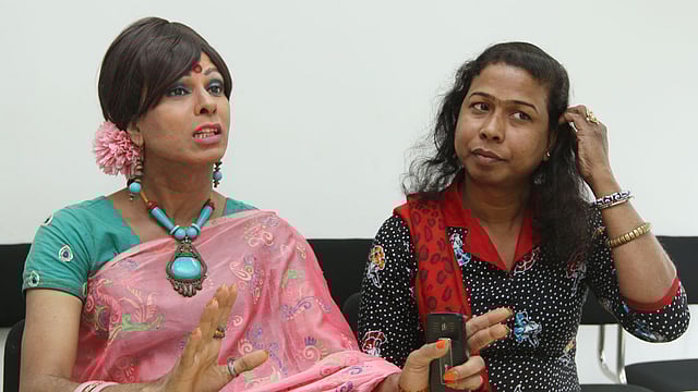 ইভান আহমেদ কথা (বামে) ও অনন্যা বণিক। ছবি: জাহিদুল করিম