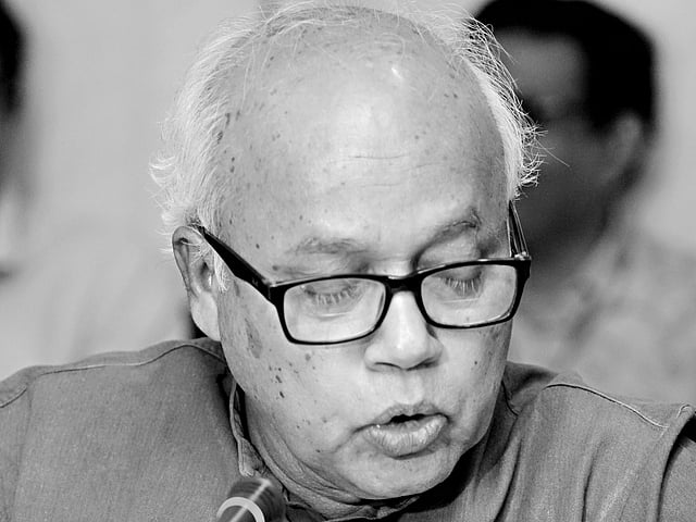 তোফায়েল আহমেদ