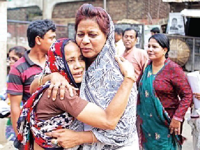 ঢাকা উত্তরের ৩৫ নম্বর ওয়ার্ডের শরমিলা ইমামের নির্বাচনী প্রচারণা l ছবি: খালেদ সরকার