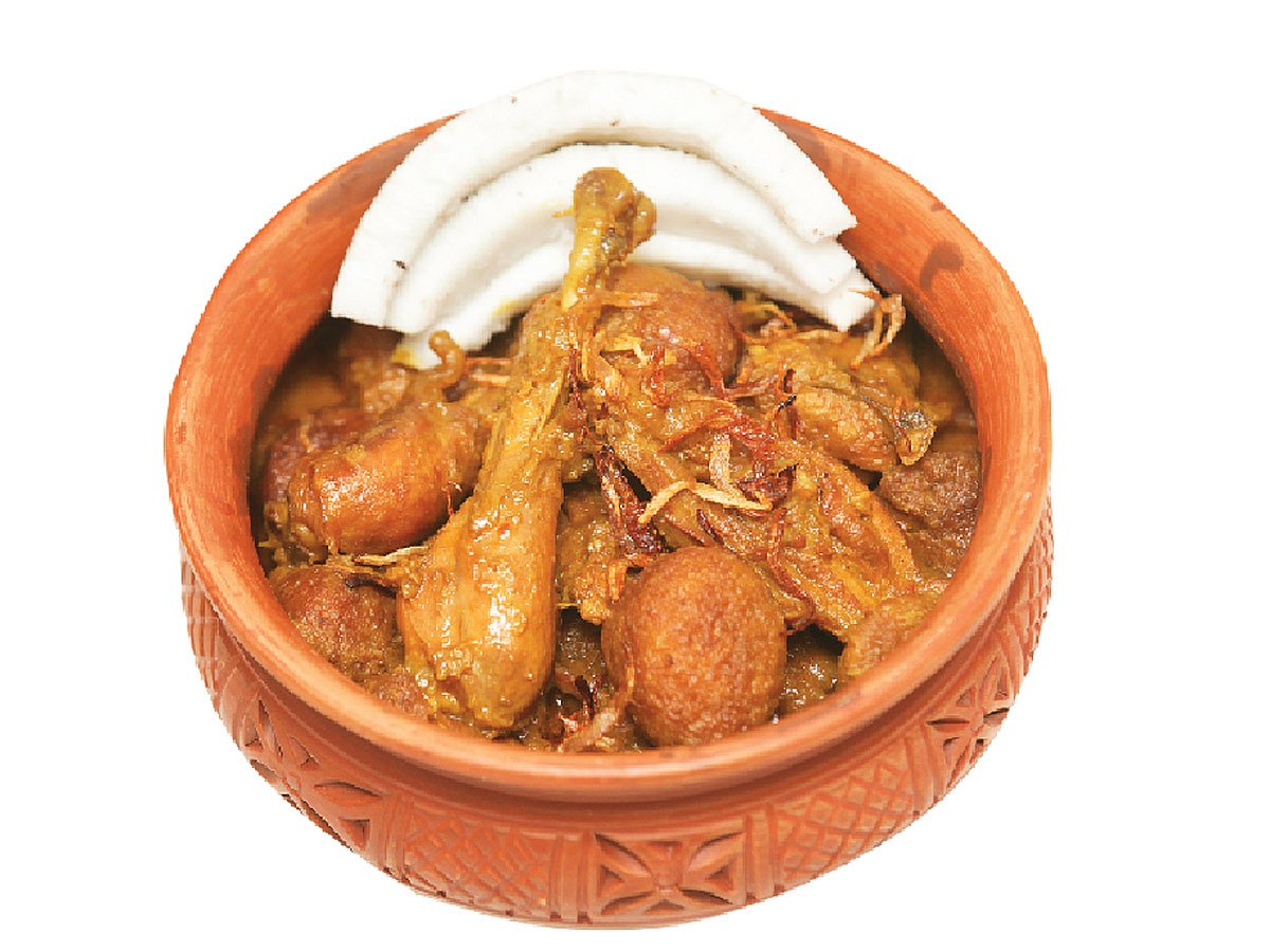 মুরগি–নারকেলের নাড়ু