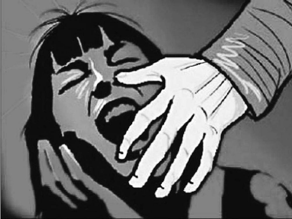 রাজশাহীতে ৯ বছরের শিশুকে যৌন হয়রানির অভিযোগ, ভ্যানচালককে পিট