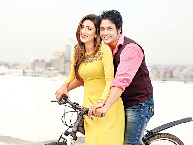 পদ্মপাতার জল ছবিতে অভিনয় করেছেন মিম ও ইমন। ছবি: সুমন ইউসুফ