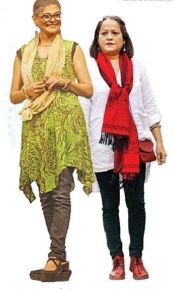 ১৯৭৪ সাল থেকে শম্পা রেজা ও মিতা রহমানের বন্ধুত্ব ছবি: প্রথম আলো