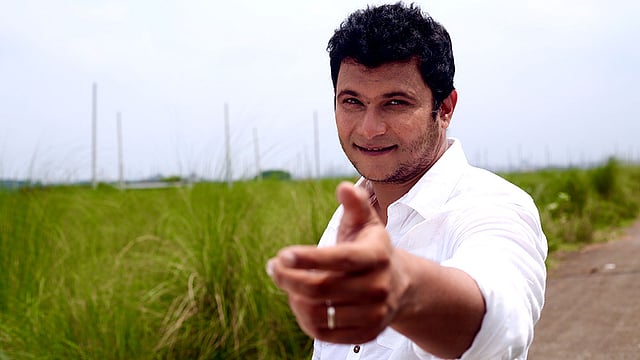 ‘হৃদয়ের গহীনে’ নাটকের একটি দৃশ্যে নাঈম। ছবি: নাসিরউদ্দীন নাসিম