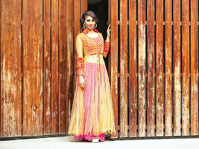 এই গরমে নেটের কটি বেশ আরামদায়ক