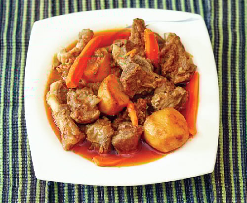 খাসির মাংসের স্টু