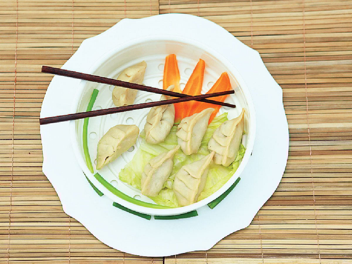 চিকেন মোমো