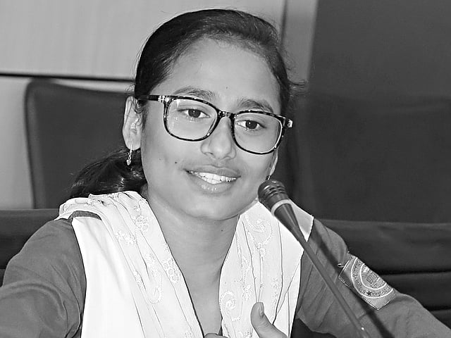 সাদিয়া আকরাম