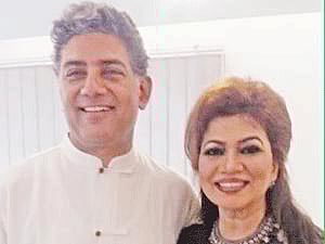 শাকিলা জাফর ও রবি শর্মা। ছবি: সংগৃহীত