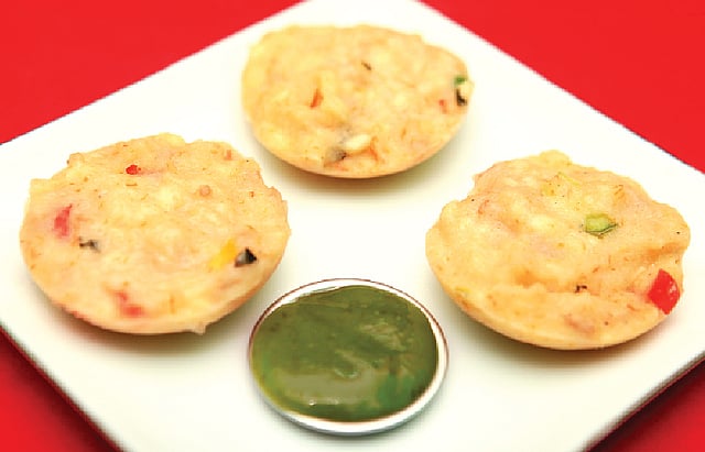 মসলাদার কিমা ইডলি