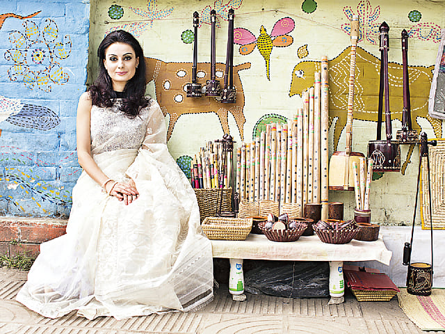 শাড়ি: আড়ং, ব্লাউজ: হুর