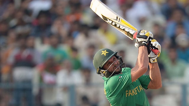 বাংলাদেশের বিপক্ষে সেদিন শহীদ আফ্রিদি। ফাইল ছবি