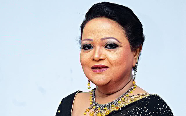 সাবিনা ইয়াসমীন