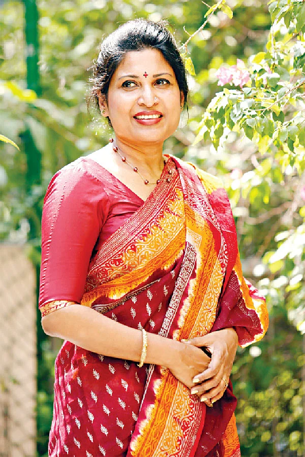 কল্পনা আনাম