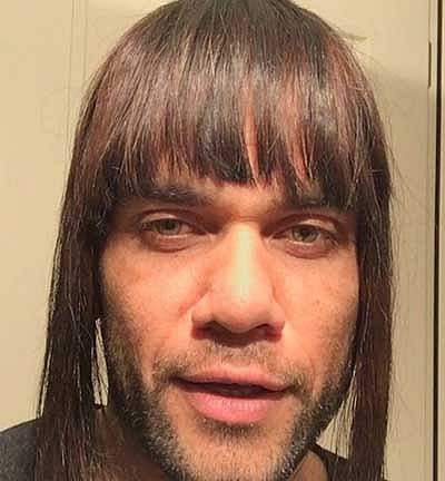 বার্সেলোনা সভাপতিকে পাশে পাচ্ছেন আলভেস। ছবি: এএফপি।