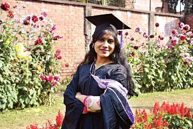 মেধা​বী নুসরাত জেরিনকে থামিয়ে দিতে পারেনি ক্যানসার l ছবি: সংগৃহীত