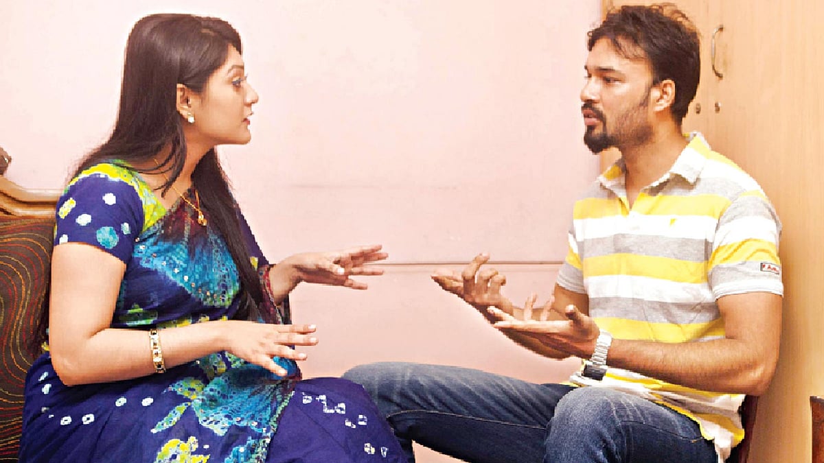 ছবিটি প্রতীকী। মডেল: শীতল ও রাজন