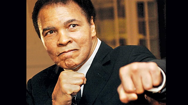 মোহাম্মদ আলী, জন্ম: ১৭ জানুয়ারি, ১৯৪২  মৃত্যু: ৩ জুন, ২০১৬