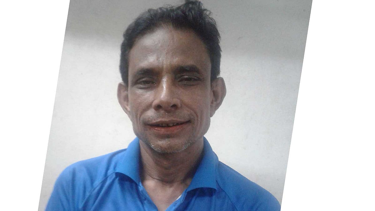 খেলা পাগল মনসুর। ছবি: প্রথম আলো