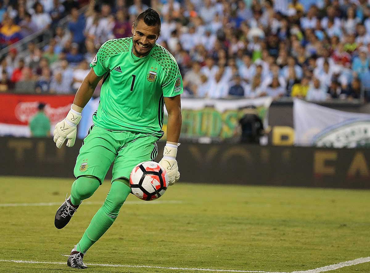 আর্জেন্টিনার গোলরক্ষক সার্জিও রোমেরো। ছবি: এএফপি