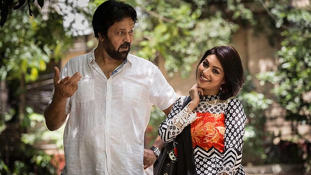 তারিক আনাম খান ও মোনালিসা