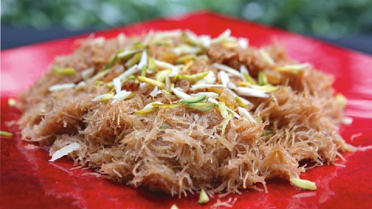 ঈদের অন্যতম অনুষঙ্গ সেমাই। ছবি: প্রথম আলো