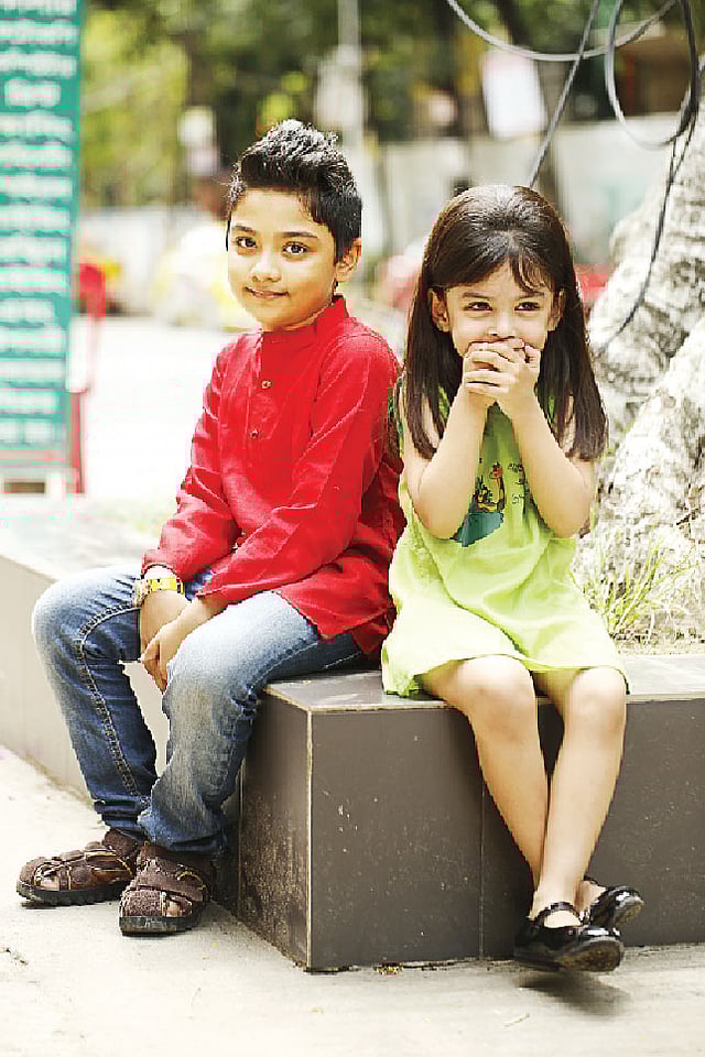 মডেল: বৃহান ও এলিজা, হেয়ার স্টাইল: তানজিমা শারমিন, পোশাক: দেশাল, ছবি: সুমন ইউসুফ