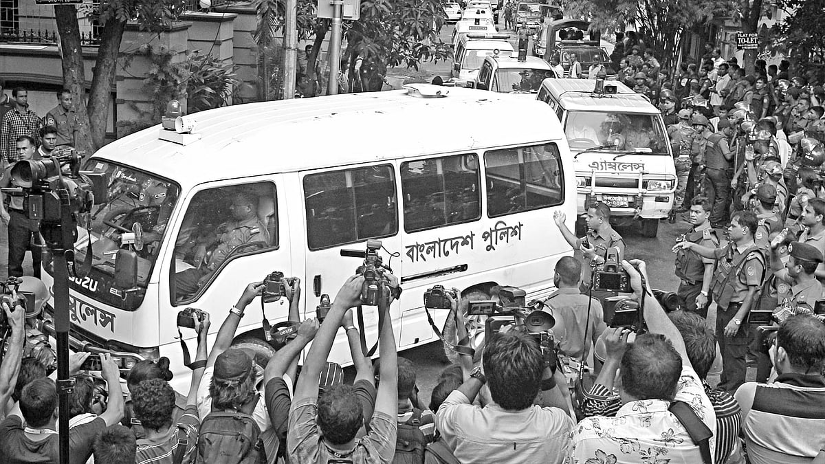 নেতৃত্ব খুব বেশি ভুল না করলে এই বিপদ আমরা কাটিয়ে উঠতে পারব, নিশ্চয়ই