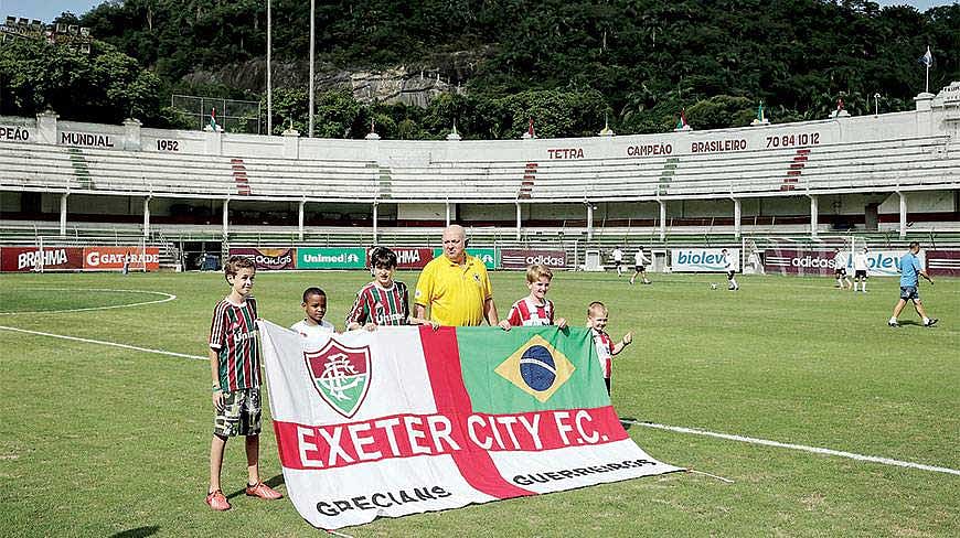 দুই বছর আগে ব্রাজিলের ওই ম্যাচটির শতবর্ষপূর্তিতে আয়োজন করা হয় একটি ম্যাচ। ছবি: এএফপি