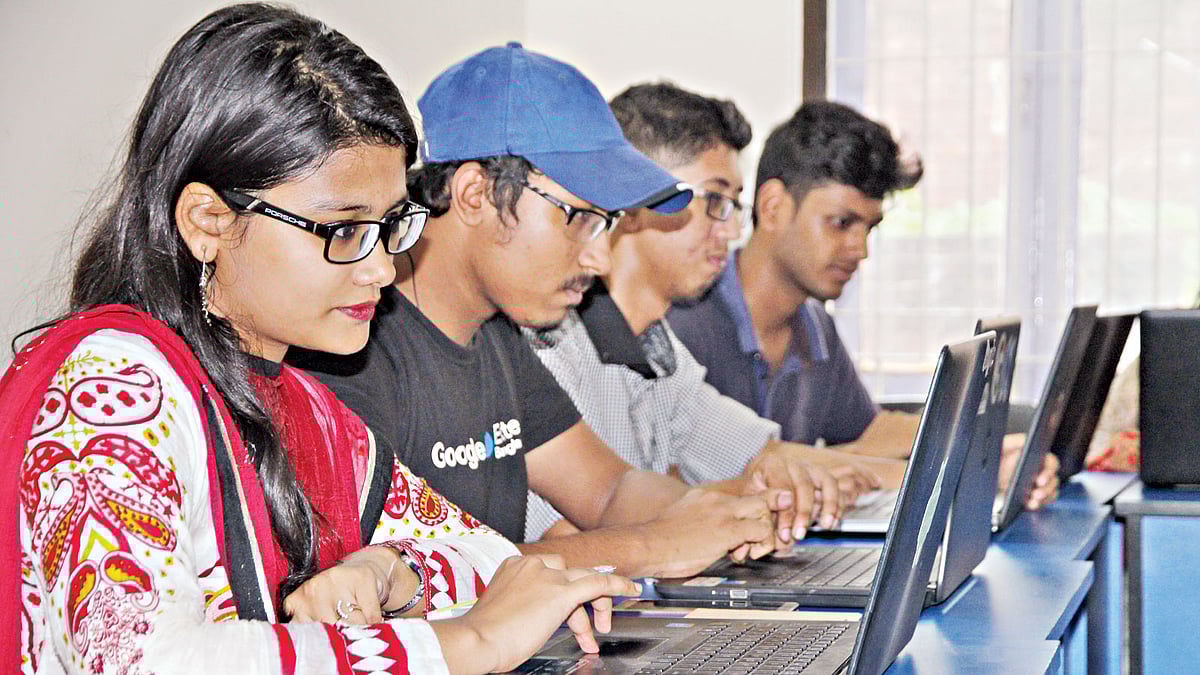 বিআইডব্লিউটিএতে ৯ থেকে ১৬ গ্রেডে চাকরি, পদ ৫৪