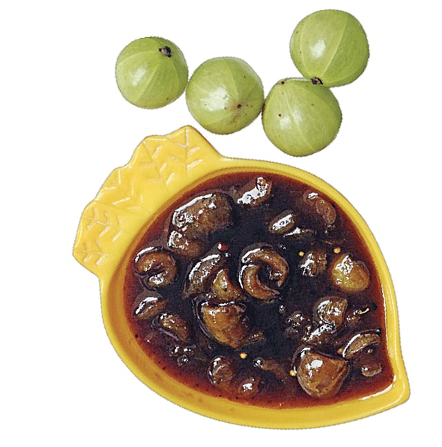 আমলকীর টক ঝাল মিষ্টি আচার