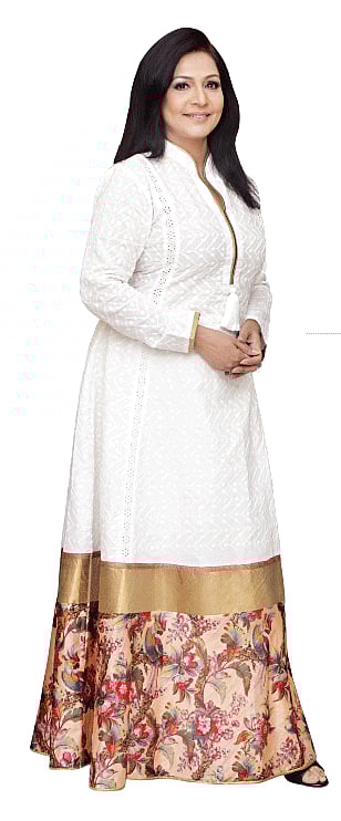 এই বয়সে এসেও পছন্দমতো পোশাক পরা যাবে