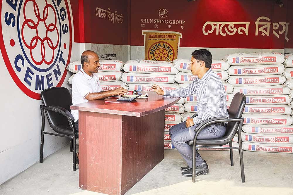 দেশে উৎপাদিত হচ্ছে আন্তর্জাতিক মানের সিমেন্ট l ছবি: প্রথম আলো