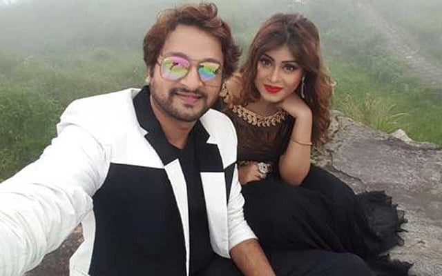 দার্জিলিংয়ে ‘তুই আমার’ ছবির শুটিং করেছেন মিষ্টি জান্নাত ও সায়মন