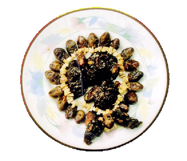 খেজুর ও তেঁতুলের মিষ্টি আচার