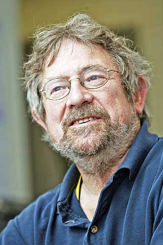 মাইকেল কোস্টারলিট্জ