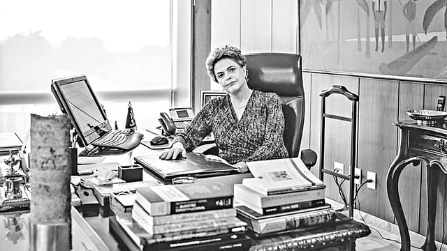 ব্রাজিলের সদ্য ক্ষমতা হারানো প্রেসিডেন্ট দিলমা রুসেফ