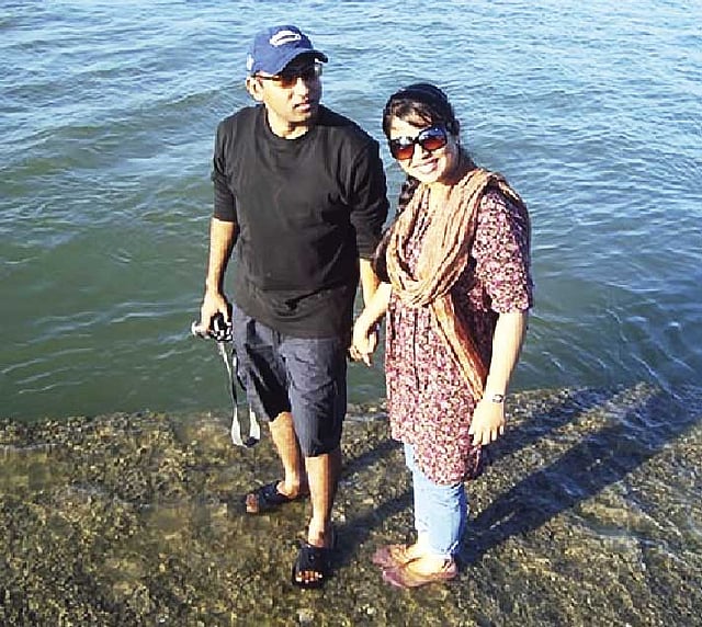 আশরাফ ও টুম্পা দম্পতি