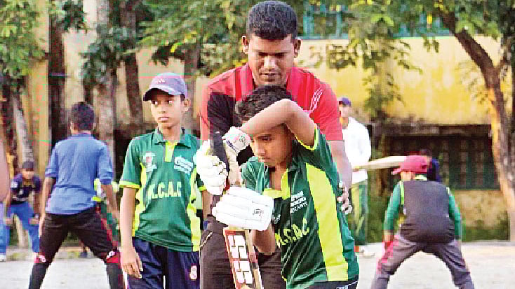 ছবি: সাদ্দাম হোসেন