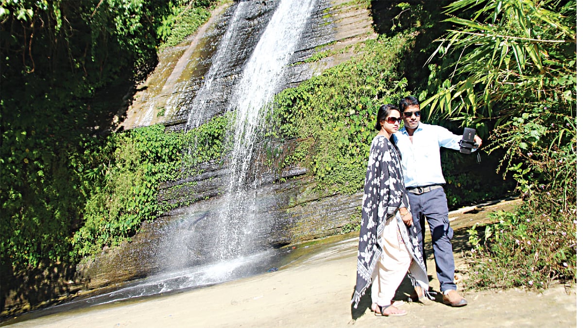 খাগড়াছড়ির রিসাং ঝরনা l প্রথম আলো