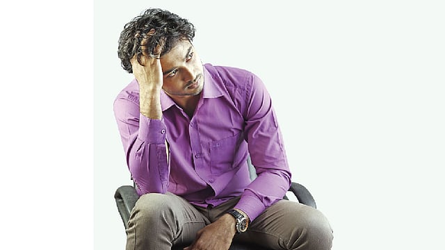 বিপদে মানসিকভাবে শক্ত হয়ে পরিস্থিতি মোকাবিলা করতে হবে। মডেল: রাজন, ছবি: সুমন ইউসুফ