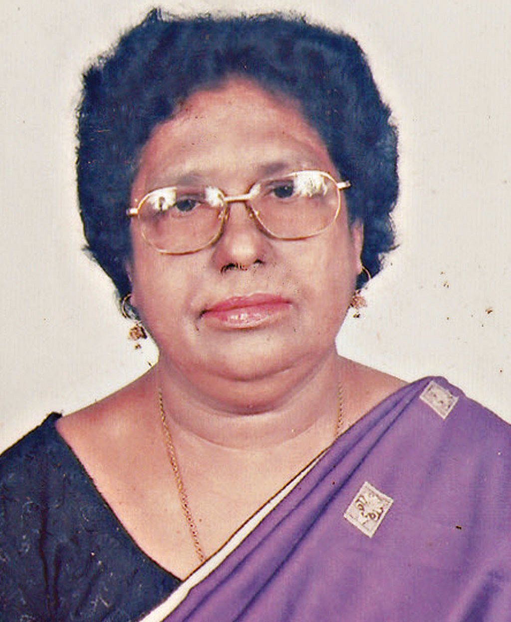 ডলি ক্যাথরিন ক্রুজ {১৯৪৫–২০১৭}