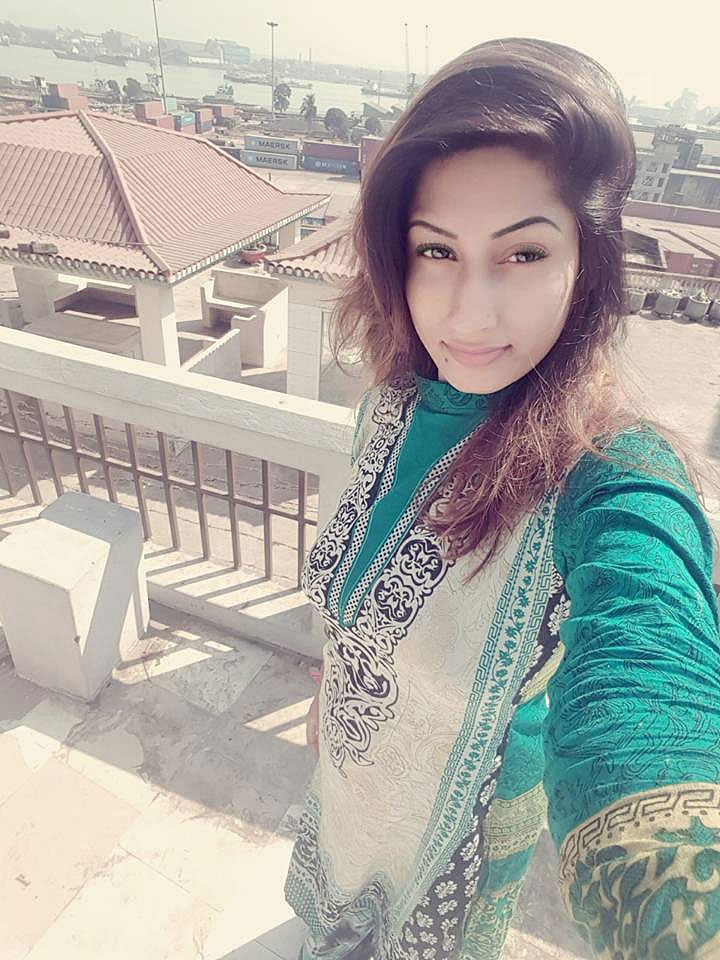 জ্যাকুলিন মিথিলা