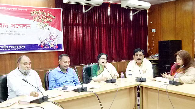 সংবাদ সম্মেলনে বক্তব্য দিচ্ছেন পান্না কায়সার