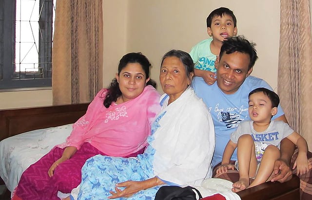 মায়ের সঙ্গে