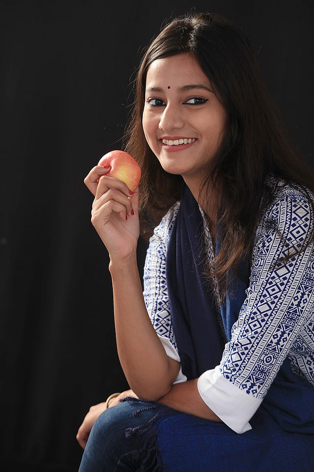 মডেল: নীল, ছবি: খালেদ সরকার