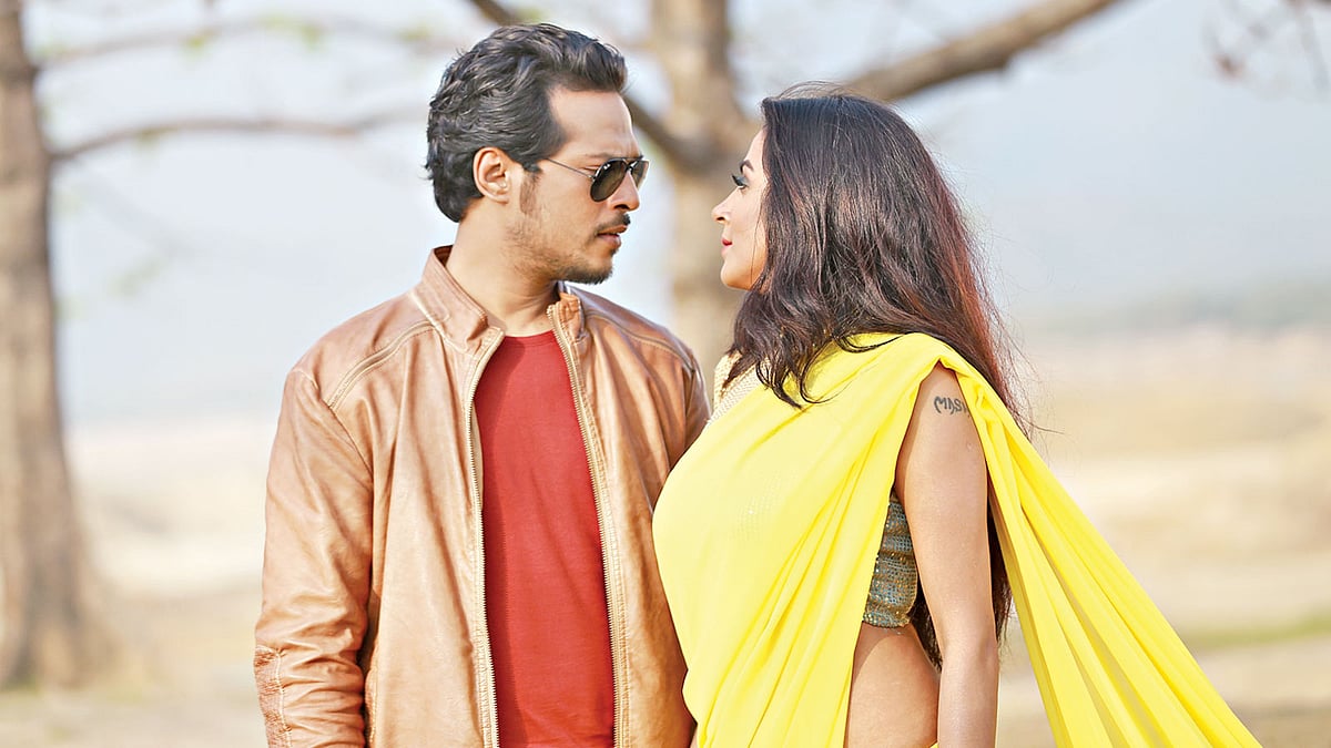 গানের ভিডিওতে অন্তু করিম ও দোয়েল