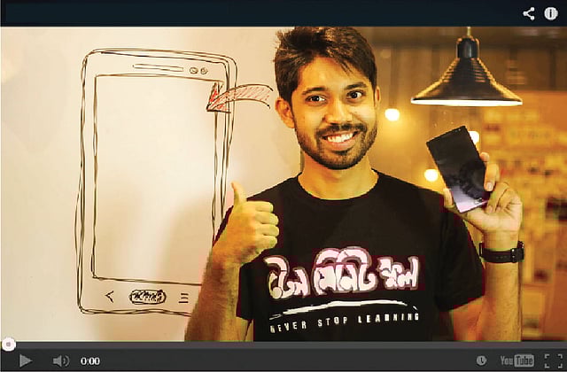 আয়মান সাদিক ইউটিউবে নিয়মিত বিভিন্ন শিক্ষণীয় ভিডিও আপলোড করেন