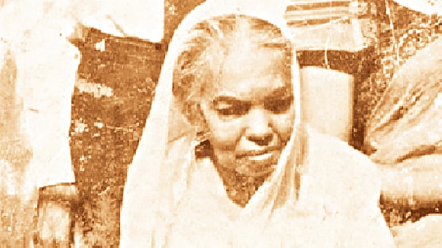 সন্তোষ গুপ্তর মা কিরণবালা গুপ্তা