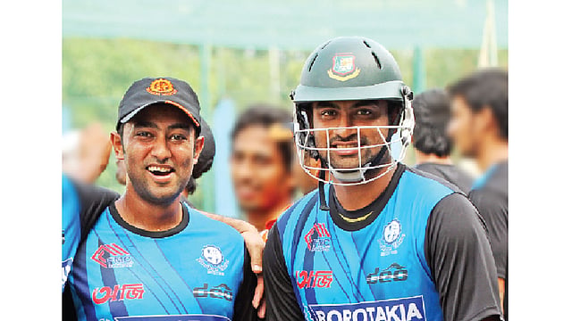 নাফিস ইকবাল-তামিম ইকবাল